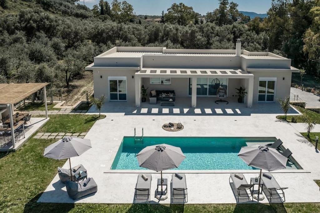 Melissia Luxury Villa Kalamákion Eksteriør billede